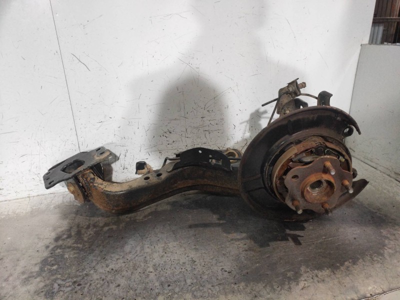 Recambio de mangueta trasera izquierda para nissan qashqai (j10) acenta referencia OEM IAM   