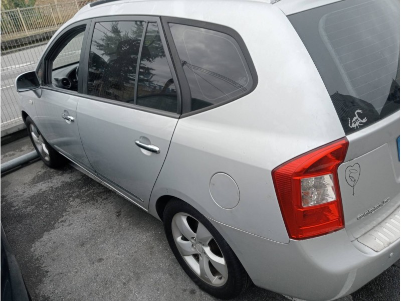 kia carens (un) del año 2008