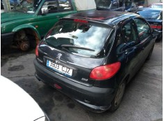peugeot 206 berlina del año 2003 2