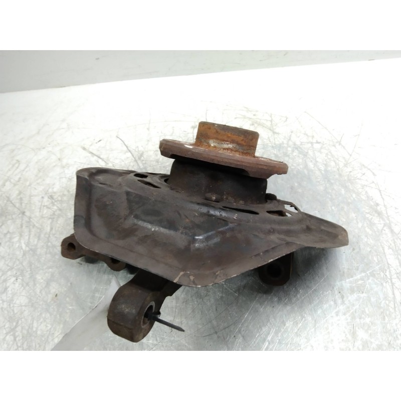 Recambio de mangueta delantera derecha para opel vectra b berlina 1.7 turbodiesel (17 dt / lu8) referencia OEM IAM   