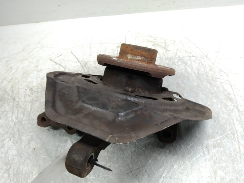 Recambio de mangueta delantera derecha para opel vectra b berlina 1.7 turbodiesel (17 dt / lu8) referencia OEM IAM   