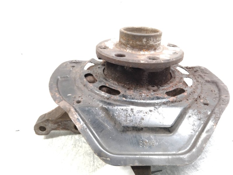 Recambio de mangueta delantera derecha para opel vectra b berlina 1.6 16v referencia OEM IAM   