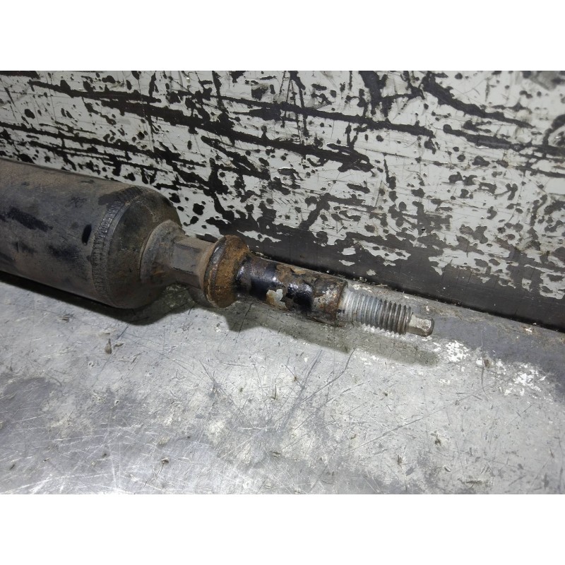 Recambio de amortiguador trasero izquierdo para bmw serie 1 berlina (e81/e87) 120d referencia OEM IAM 33526782860  