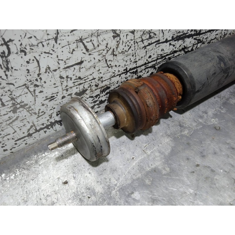 Recambio de amortiguador trasero izquierdo para bmw serie 1 berlina (e81/e87) 120d referencia OEM IAM 33526782860  