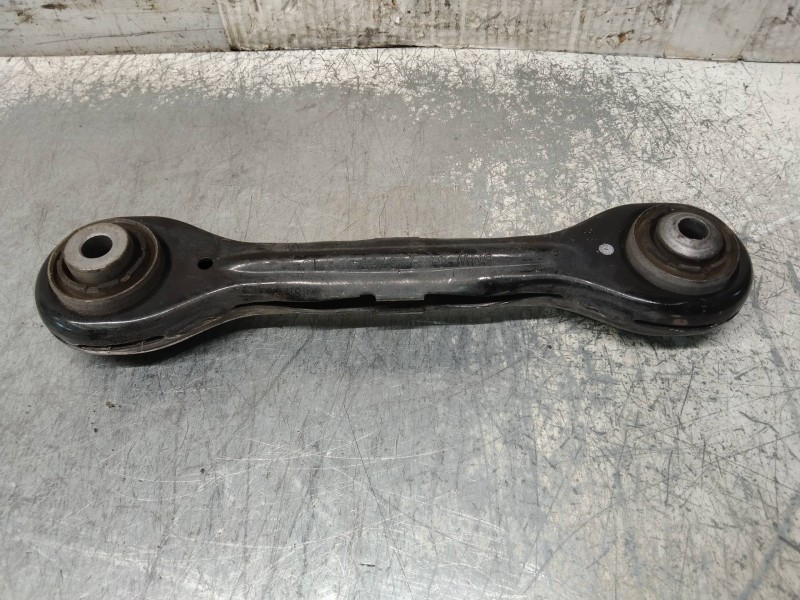 Recambio de brazo suspension superior trasero derecho para bmw serie 1 berlina (e81/e87) 120d referencia OEM IAM 3332676542510  