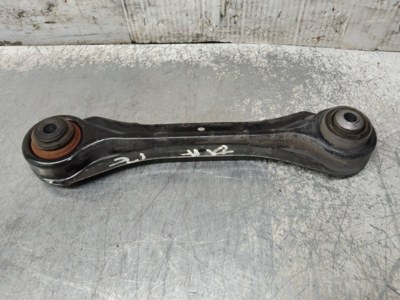Recambio de brazo suspension superior trasero izquierdo para bmw serie 1 berlina (e81/e87) 120d referencia OEM IAM 3332677798005