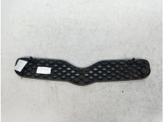 Recambio de rejilla delantera para toyota yaris (ncp1/nlp1/scp1) 1.4 turbodiesel cat referencia OEM IAM    2