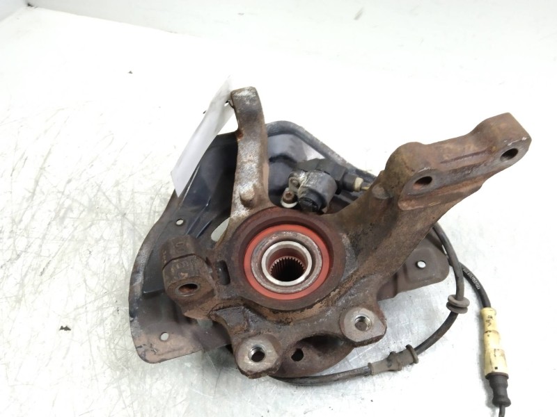 Recambio de mangueta delantera izquierda para opel vectra b berlina básico (1999) referencia OEM IAM   