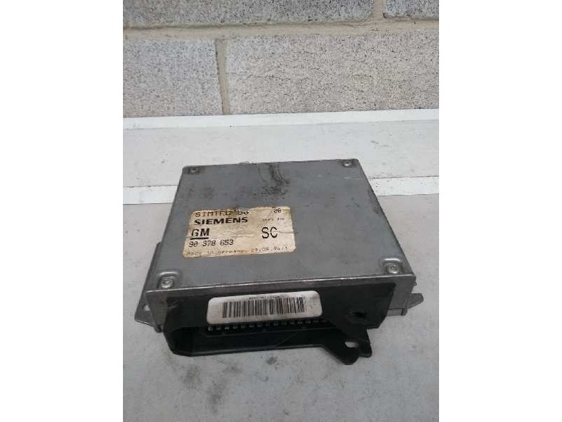 Recambio de centralita motor uce para opel omega b 2.0 16v cat (x 20 xev / l34) referencia OEM IAM 90378653 5WK9070 SC