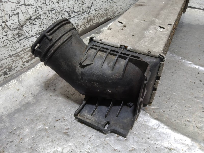 Recambio de intercooler para bmw serie 1 berlina (e81/e87) 120d referencia OEM IAM 779878802  