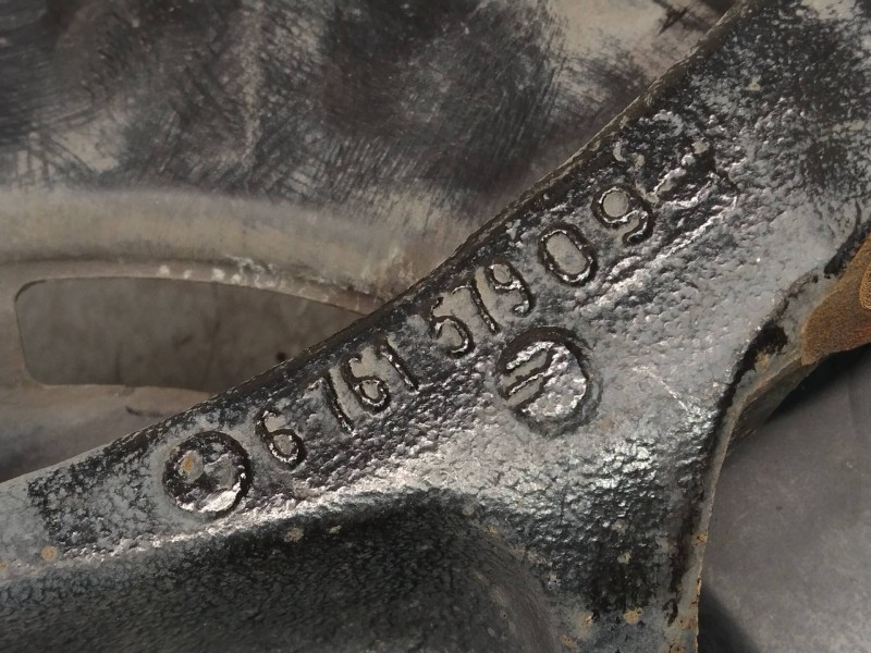 Recambio de mangueta trasera izquierda para bmw serie 1 berlina (e81/e87) 120d referencia OEM IAM 676157909  