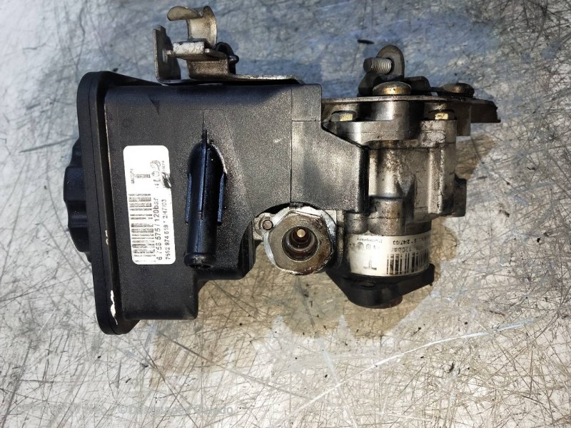 Recambio de bomba direccion para bmw serie 3 berlina (e46) 320d referencia OEM IAM 7692974519  