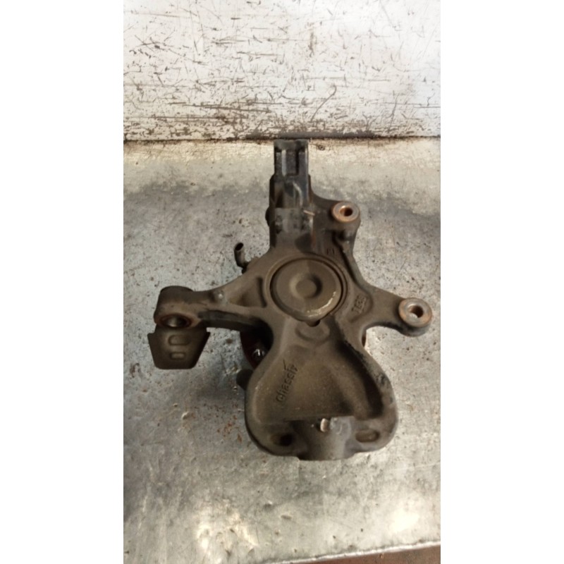 Recambio de mangueta delantera derecha para mercedes sprinter iii furgón fwd 211/214 cdi fwd l1 (910.621) referencia OEM IAM A90