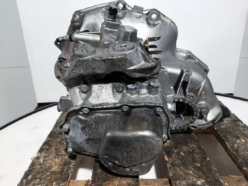 Recambio de caja cambios para opel meriva 1.6 16v referencia OEM IAM F17C394 A23832 