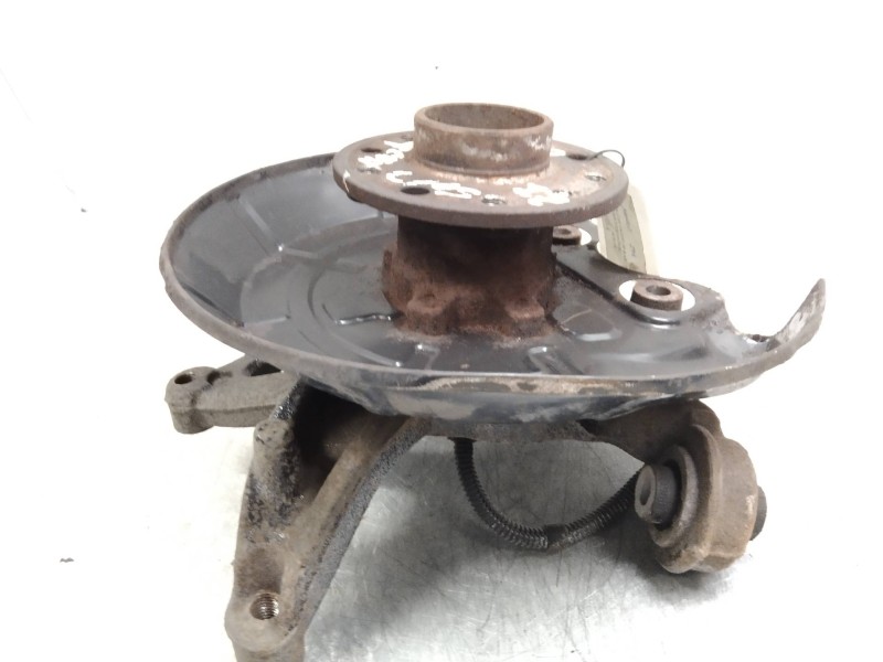 Recambio de mangueta trasera izquierda para opel vectra c caravan 1.9 16v cdti cat (z 19 dth / lrd) referencia OEM IAM   