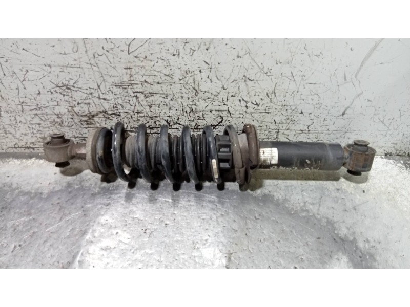 Recambio de amortiguador trasero derecho para peugeot 407 sw st sport pack referencia OEM IAM   