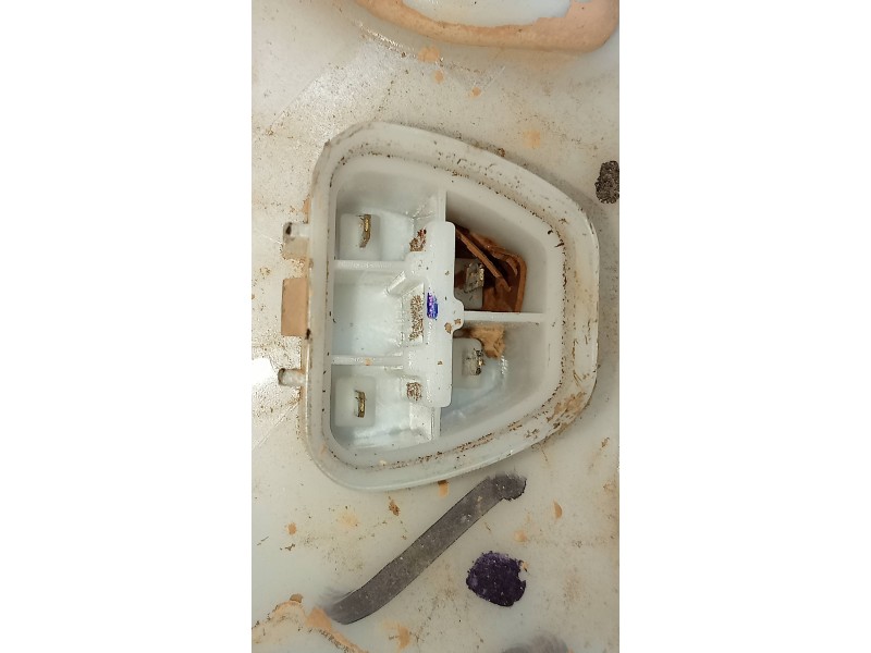 Recambio de bomba combustible para hyundai i20 active tecno referencia OEM IAM 31110C8530 1000D06210 