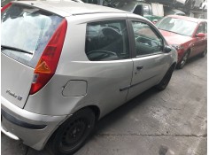 fiat punto berlina (188) del año 2001 2