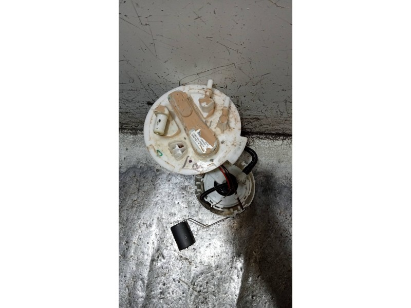 Recambio de bomba combustible para hyundai i20 active tecno referencia OEM IAM 31110C8530 1000D06210 