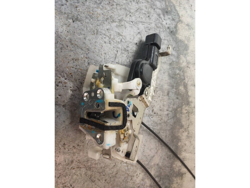 Recambio de motor cierre centralizado delantero derecho para suzuki alto amf 310 ga referencia OEM IAM   