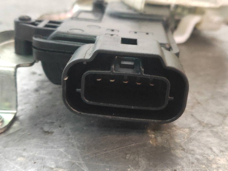 Recambio de motor cierre centralizado delantero izquierdo para suzuki alto amf 310 ga referencia OEM IAM   