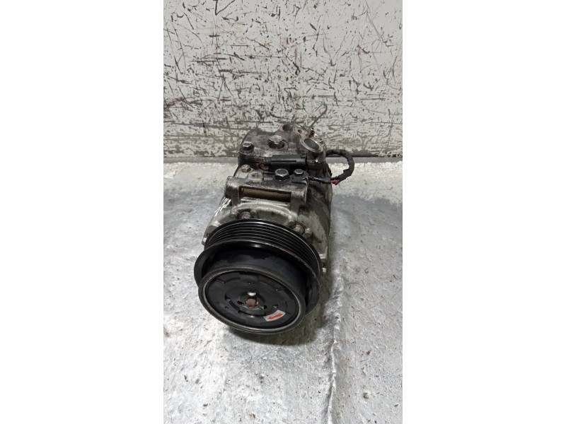 Recambio de compresor aire acondicionado para mercedes clase c (w203) sportcoupe c 220 cdi (203.706) referencia OEM IAM 82D01553