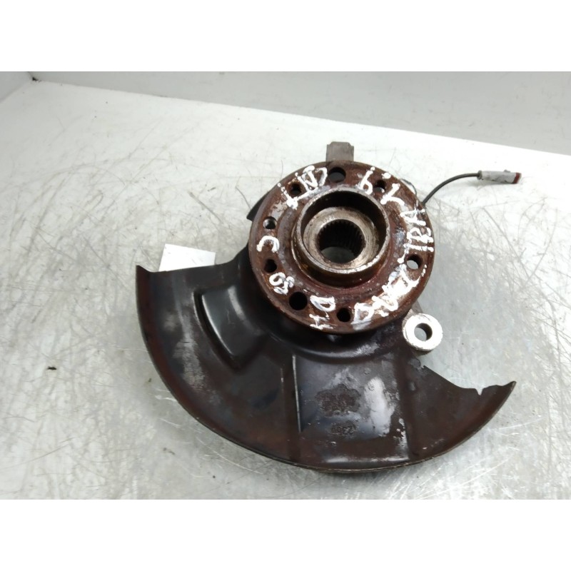 Recambio de mangueta delantera derecha para opel vectra c berlina 1.9 cdti cat (z 19 dtl) referencia OEM IAM   