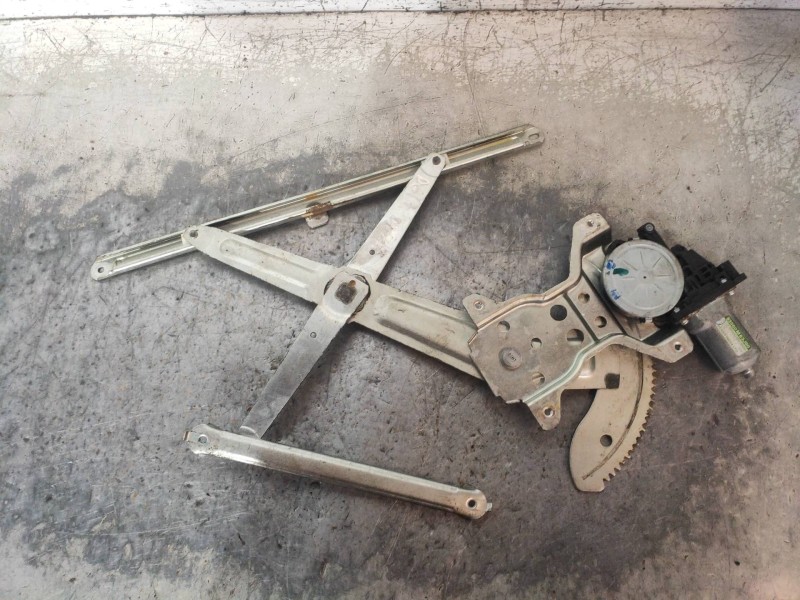 Recambio de elevalunas delantero derecho para suzuki alto amf 310 ga referencia OEM IAM 83560M63J00 SR2621003400 