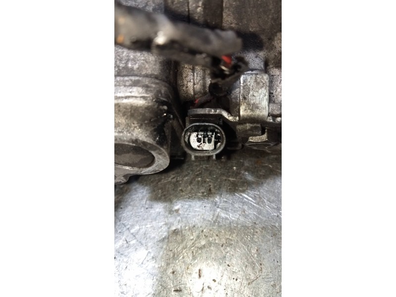 Recambio de compresor aire acondicionado para mercedes clase c (w203) sportcoupe c 220 cdi (203.706) referencia OEM IAM 82D01553