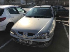 renault megane i classic (la0) del año 2000