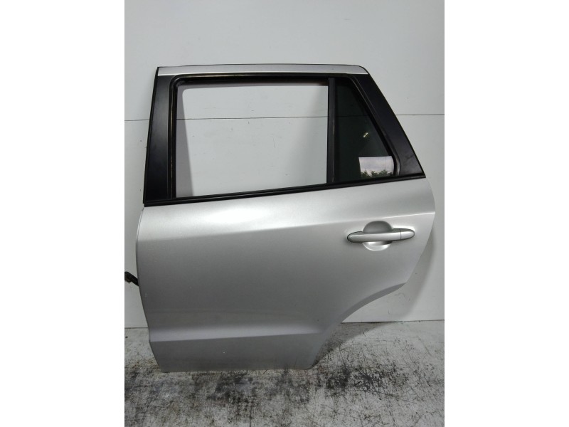 Recambio de puerta trasera izquierda para hyundai santa fe (bm) 2.2 crdi style 4x4 referencia OEM IAM   5P