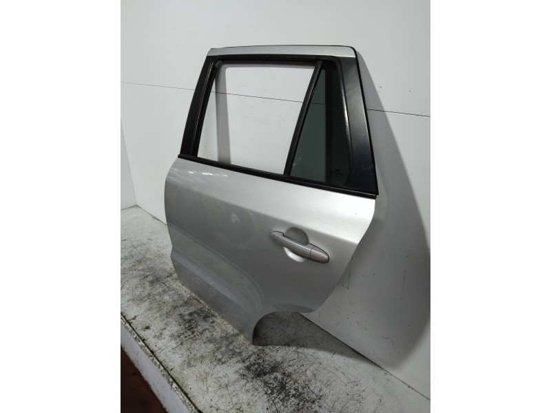 Recambio de puerta trasera izquierda para hyundai santa fe (bm) 2.2 crdi style 4x4 referencia OEM IAM   5P