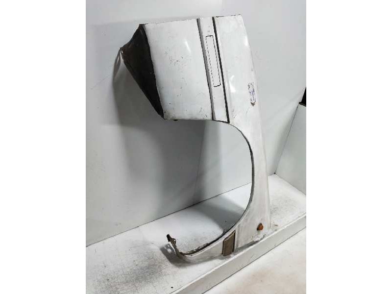 Recambio de aleta delantera izquierda para chrysler le baron referencia OEM IAM   LEBARON