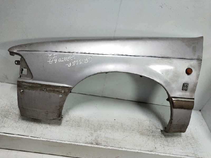 Recambio de aleta delantera izquierda para chrysler saratoga referencia OEM IAM    Recambio de aleta delantera izquierda para chrysler saratoga referencia OEM IAM