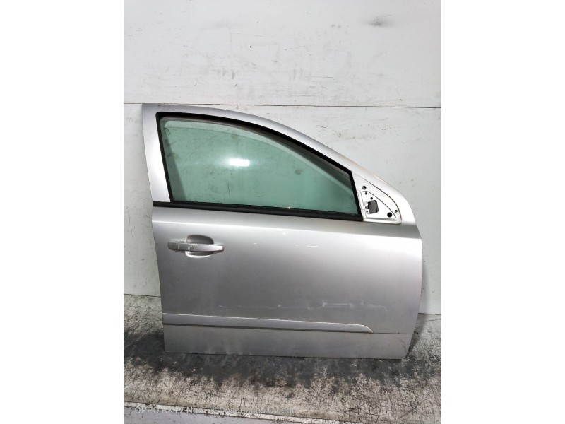 Recambio de puerta delantera derecha para opel astra h caravan energy referencia OEM IAM   5P
