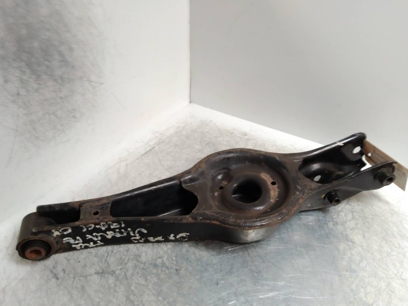 Recambio de brazo suspension inferior trasero izquierdo para suzuki grand vitara jb (jt) 1.9 ddis turbodiesel referencia OEM IAM