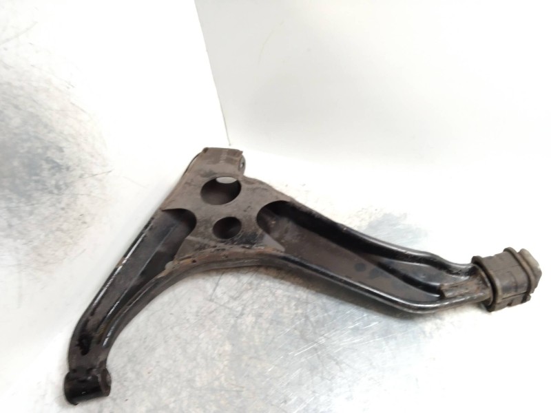Recambio de brazo suspension inferior trasero derecho para suzuki swift sf berlina (ea) gti referencia OEM IAM   