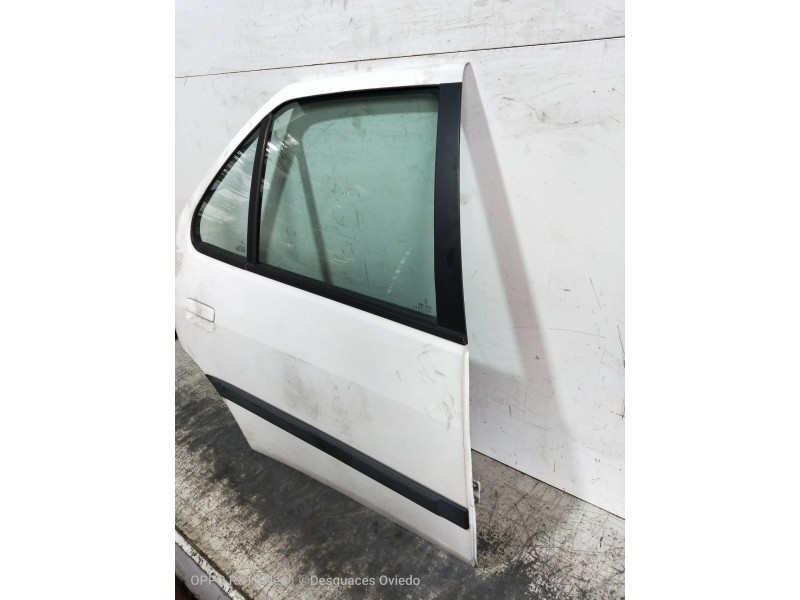 Recambio de puerta trasera derecha para peugeot 306 berlina 3/5 puertas (s1) tariffa referencia OEM IAM   5P