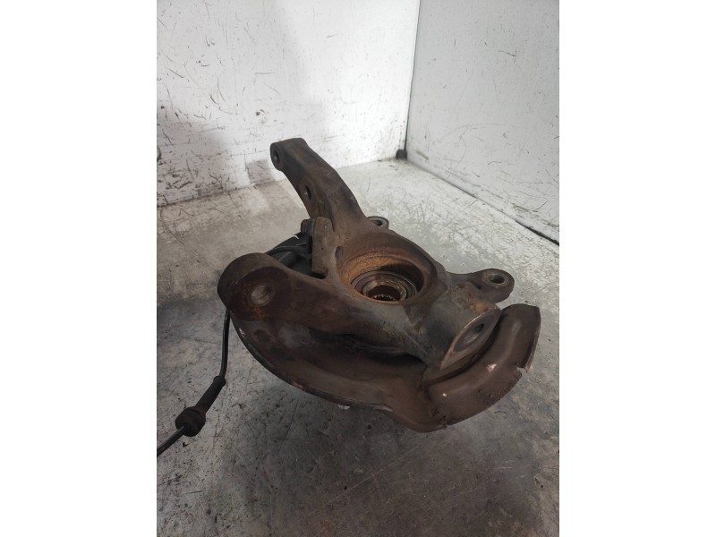 Recambio de mangueta delantera izquierda para suzuki alto amf 310 ga referencia OEM IAM   