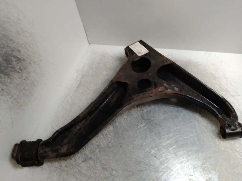 Recambio de brazo suspension inferior trasero izquierdo para suzuki swift sf berlina (ea) referencia OEM IAM   