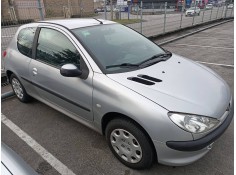 peugeot 206 berlina del año 2003