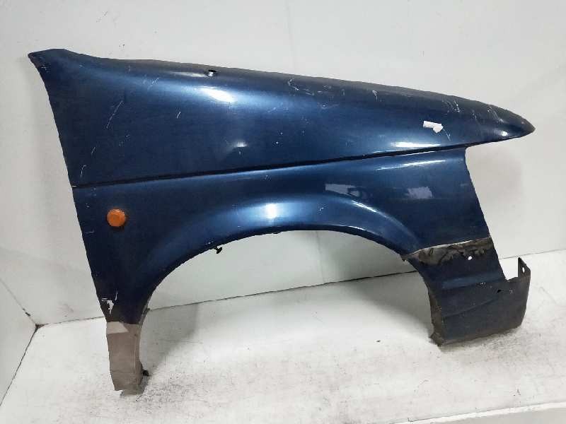 Recambio de aleta delantera derecha para chrysler voyager (es) 2.5 se referencia OEM IAM   