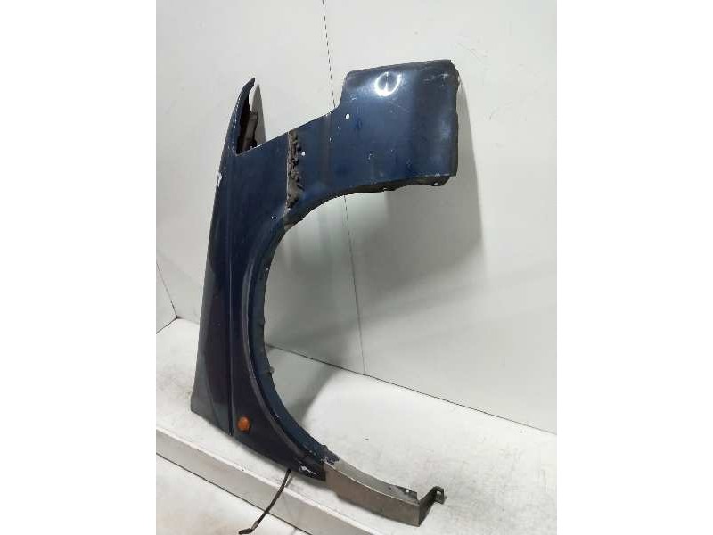 Recambio de aleta delantera derecha para chrysler voyager (es) 2.5 se referencia OEM IAM   