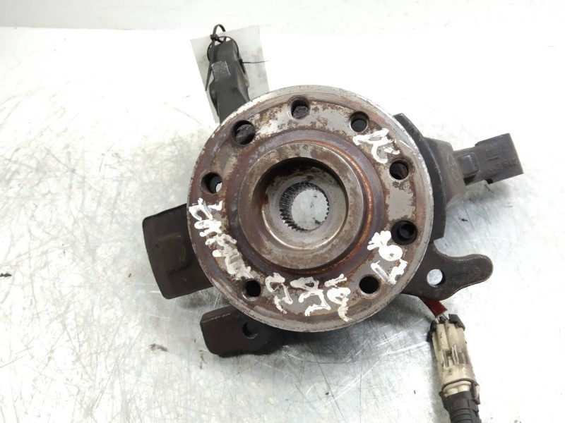 Recambio de mangueta delantera derecha para opel zafira a elegance referencia OEM IAM   