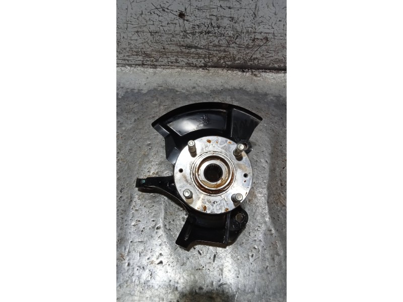 Recambio de mangueta delantera derecha para hyundai i20 active tecno referencia OEM IAM   