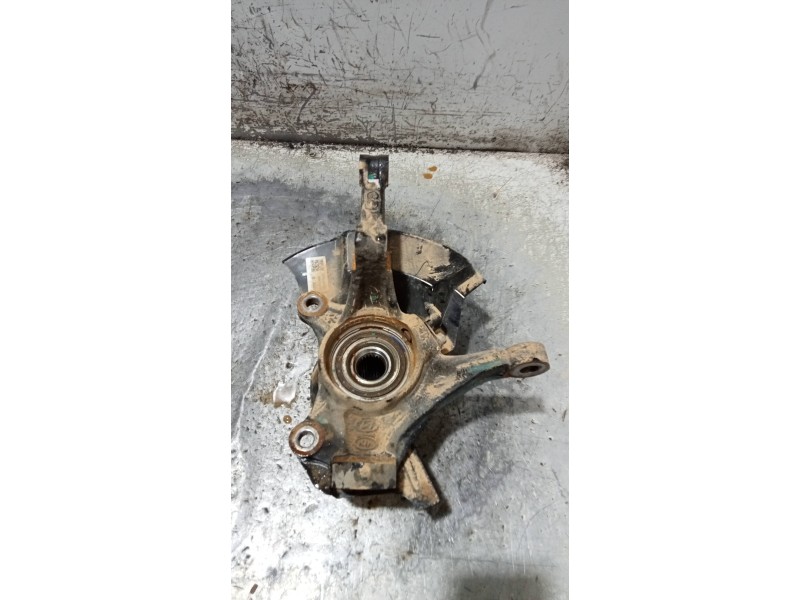 Recambio de mangueta delantera derecha para hyundai i20 active tecno referencia OEM IAM   