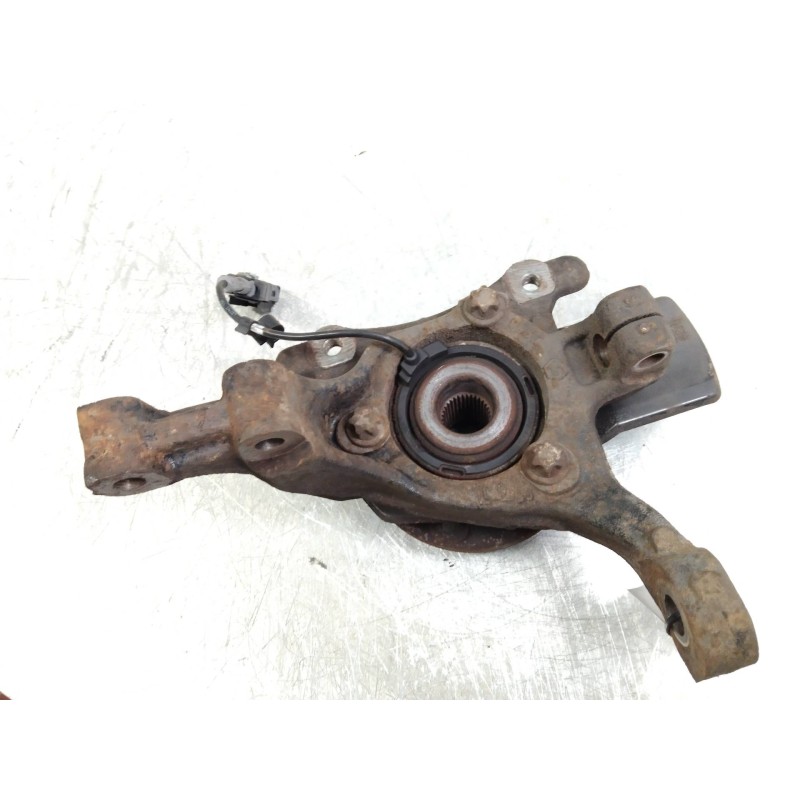 Recambio de mangueta delantera izquierda para opel zafira b 2.2 16v cat (z 22 yh / lch) referencia OEM IAM   