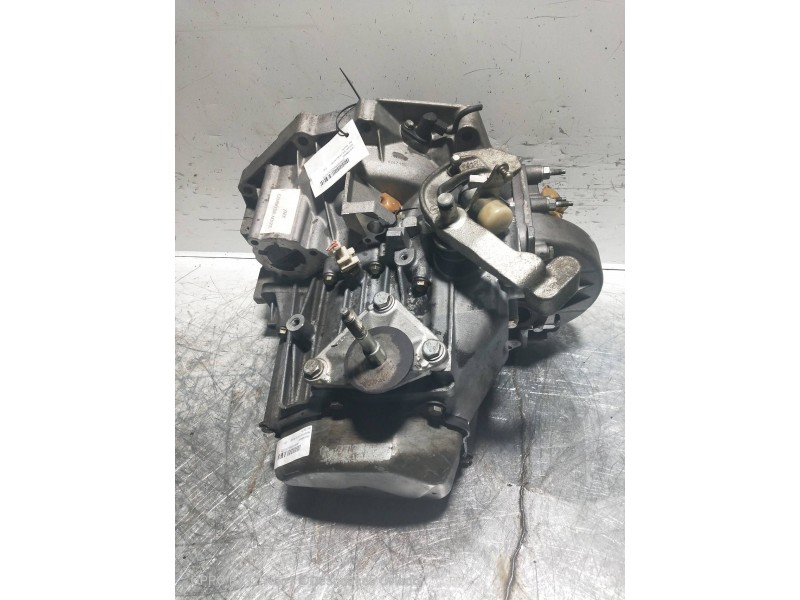 Recambio de caja cambios para peugeot 605 3.0 v6 24v cat referencia OEM IAM 20LE59 0267115 