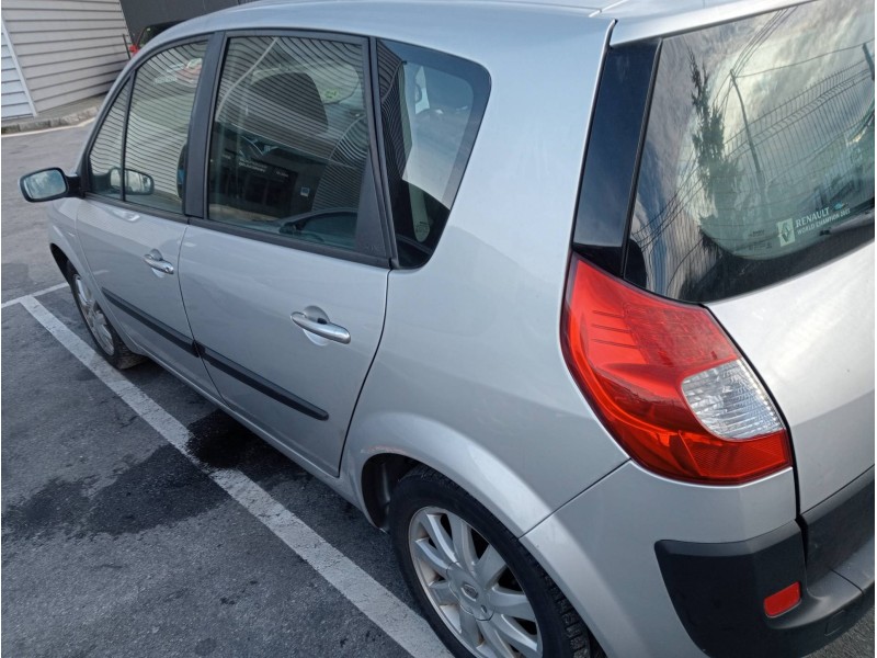 renault scenic ii del año 2007