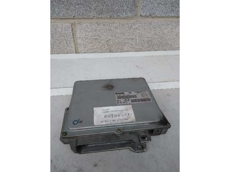Recambio de centralita motor uce para peugeot 306 berlina 3/5 puertas (s1) 1.6 referencia OEM IAM 0261204628 9630278580 33
